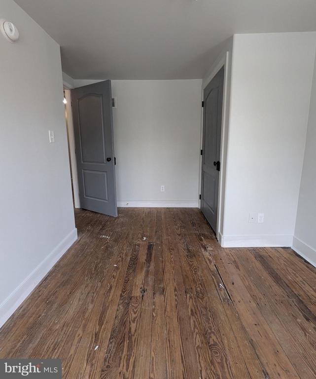 210 W Main Street - Photo 14