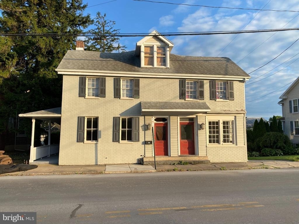 210 W Main Street - Photo 0