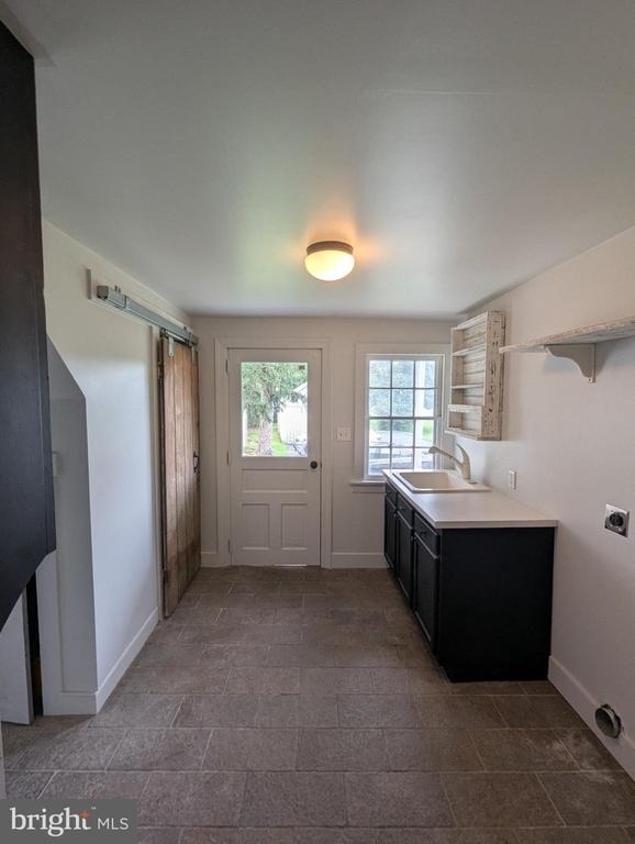 210 W Main Street - Photo 9