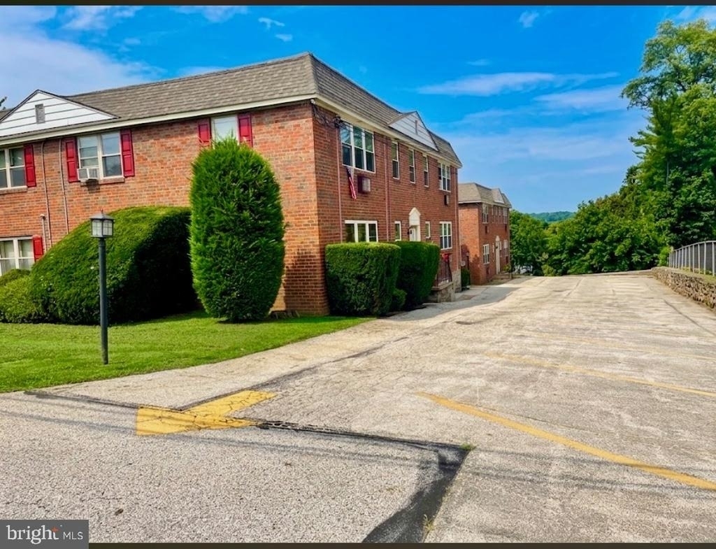 3209 W Chester Pike - Photo 8
