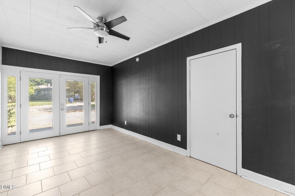 2115 Bellaire Avenue - Photo 14