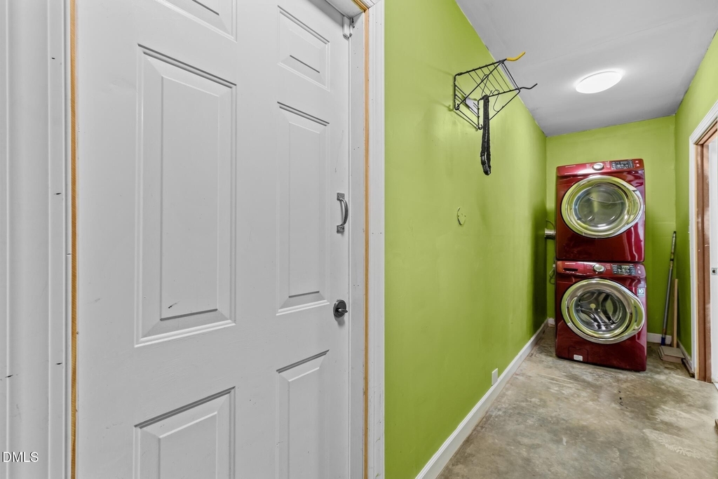 2115 Bellaire Avenue - Photo 17