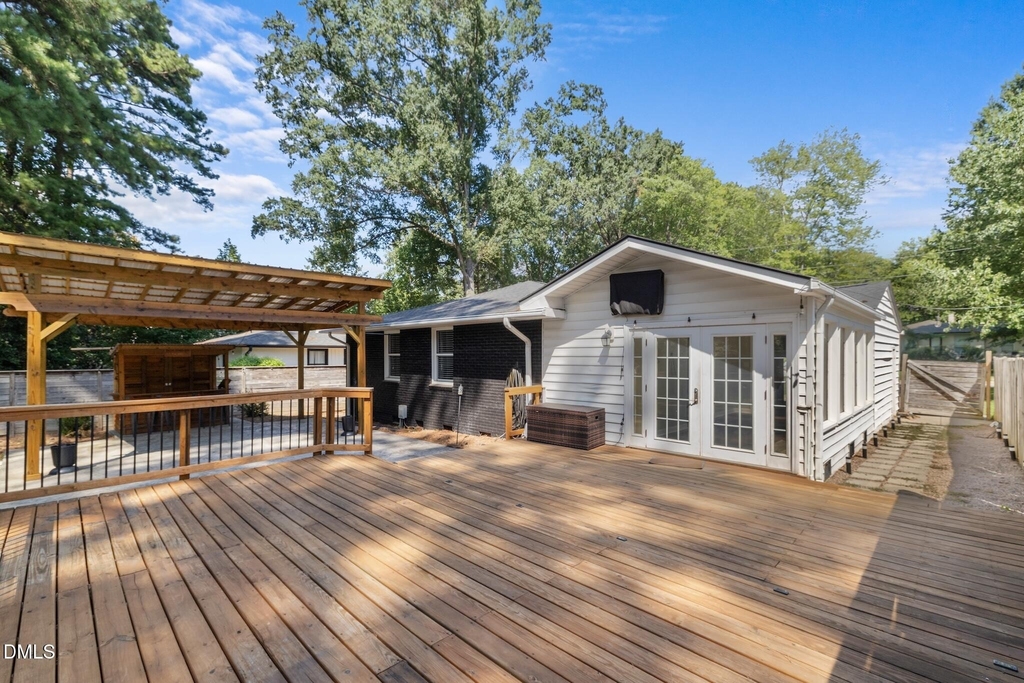 2115 Bellaire Avenue - Photo 31