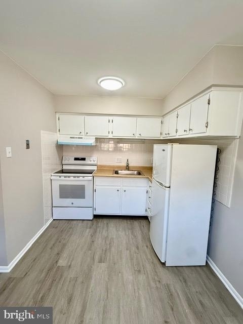 335 E Lancaster Avenue - Photo 3