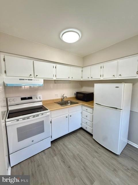335 E Lancaster Avenue - Photo 2