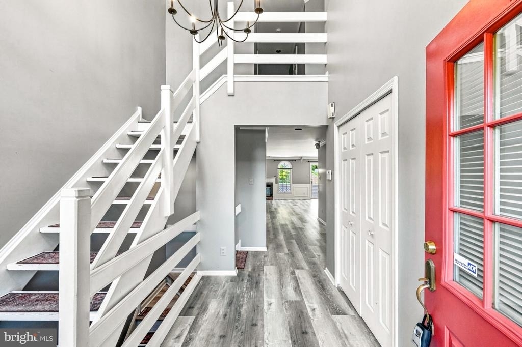 103 Greenbrook Court - Photo 2