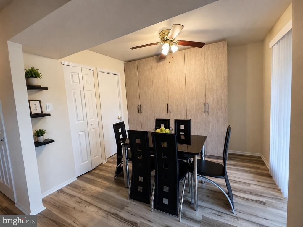 1825 Bridgetown Pike - Photo 2