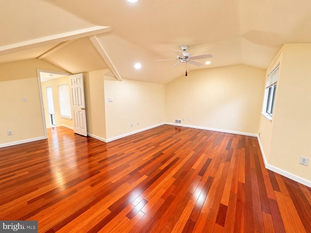 173 Sayre Drive - Photo 18