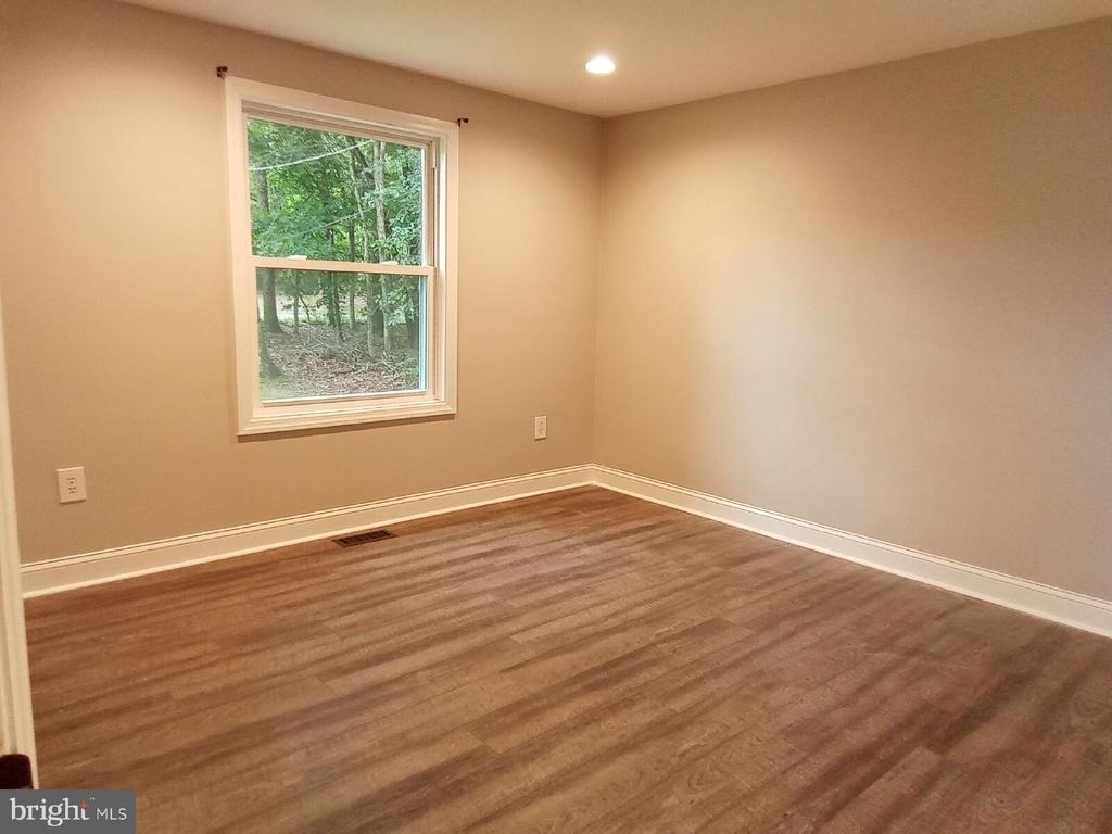 946 Lincoln Road - Photo 5