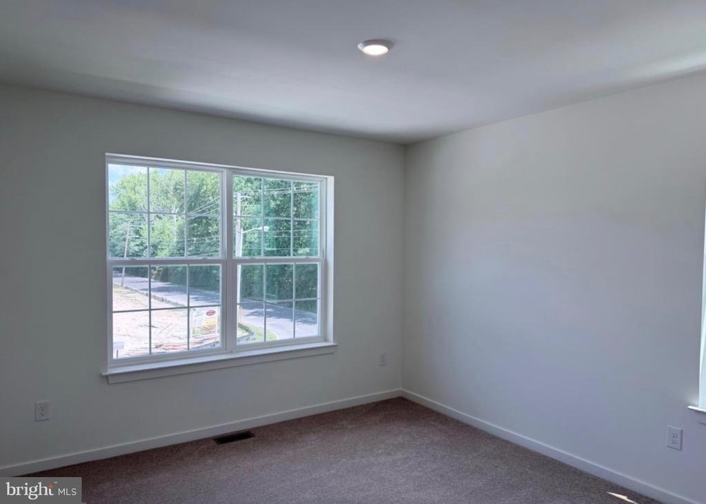 370 Hidden Drive - Photo 19