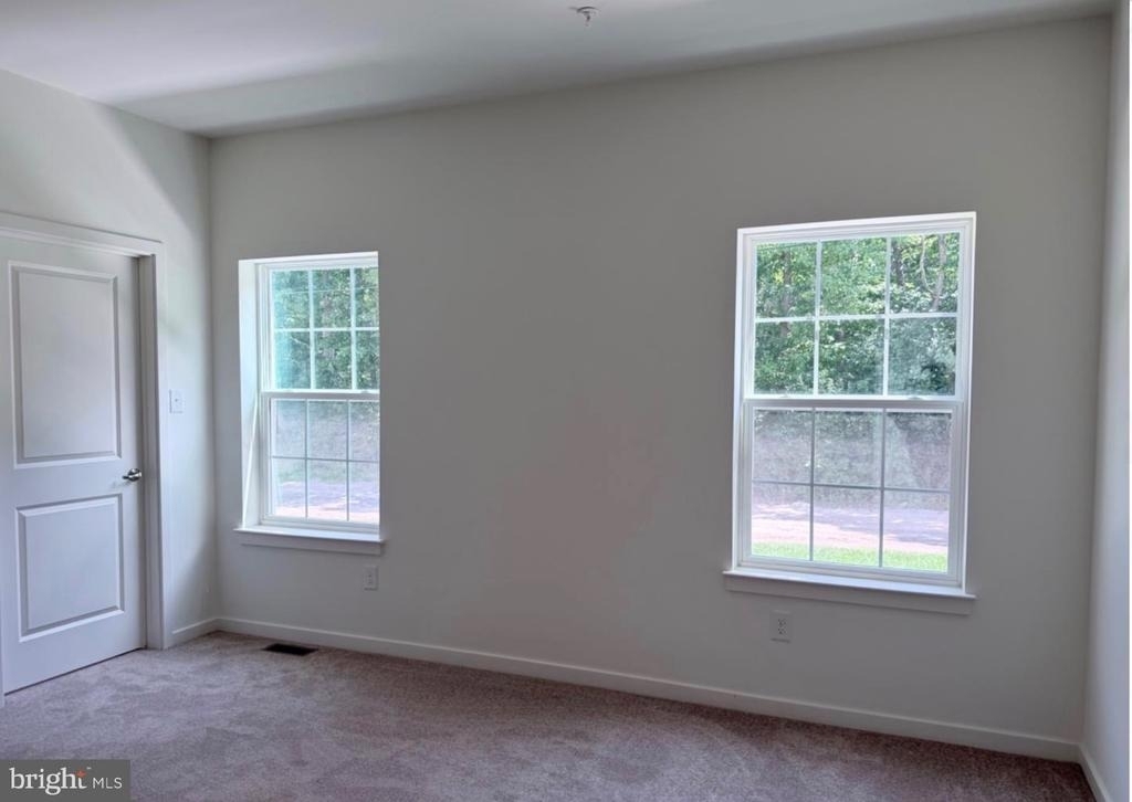 370 Hidden Drive - Photo 9