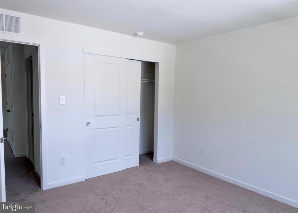 370 Hidden Drive - Photo 17