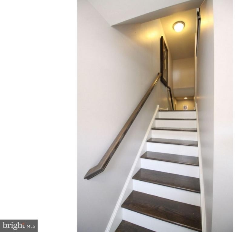 33 Wallace Street - Photo 1