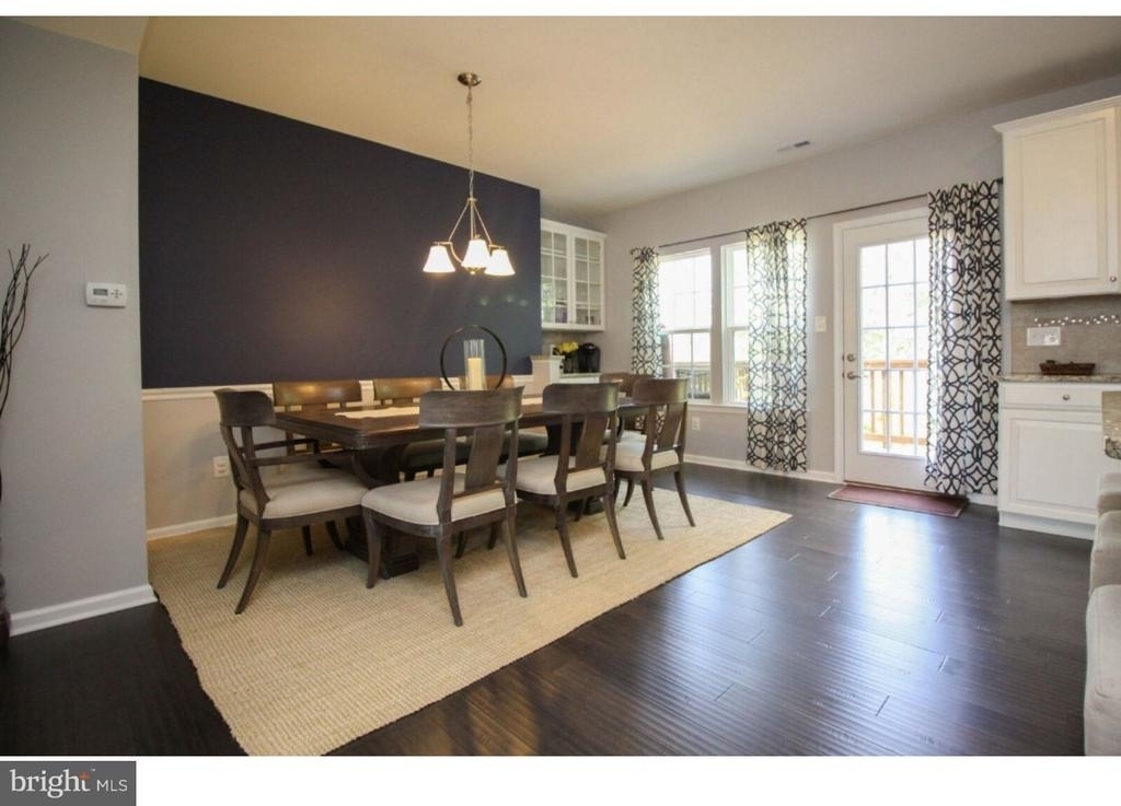 33 Wallace Street - Photo 8