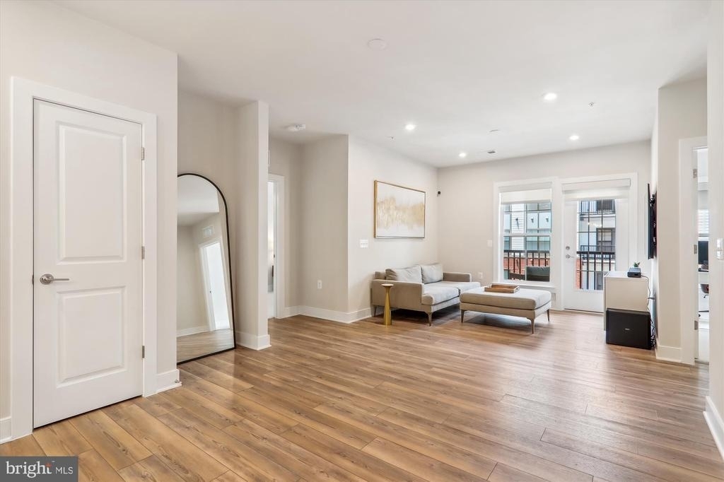 104 Saint Ives Place - Photo 14