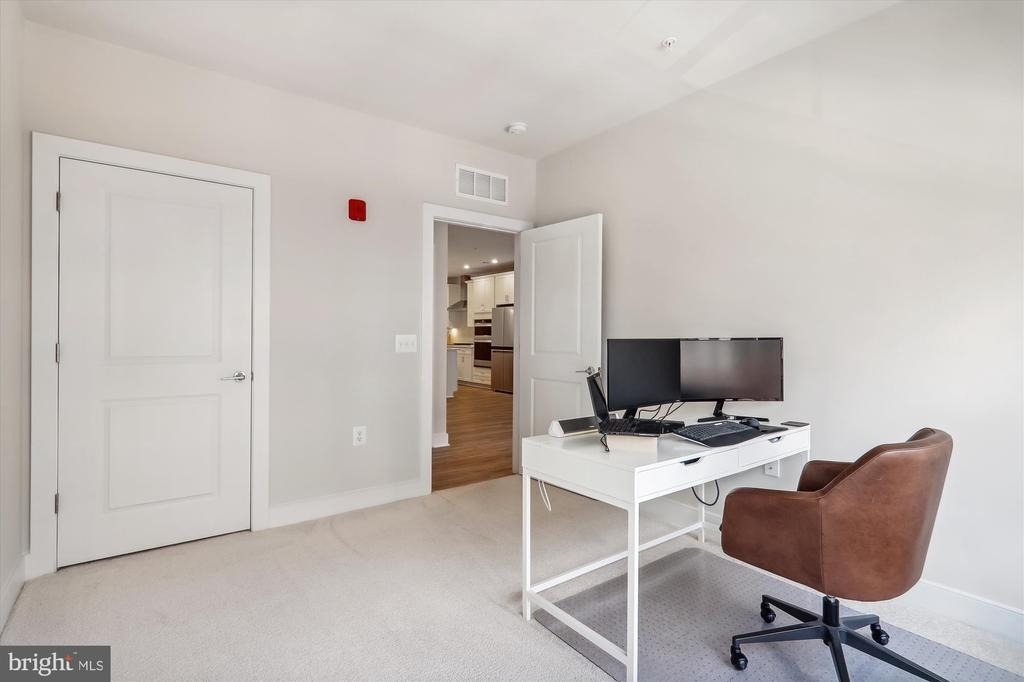 104 Saint Ives Place - Photo 23