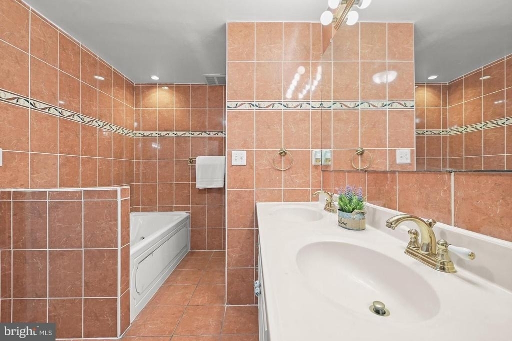 10600 Vantage Court - Photo 28