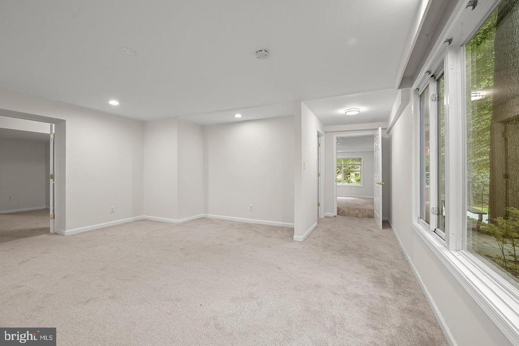 10600 Vantage Court - Photo 27