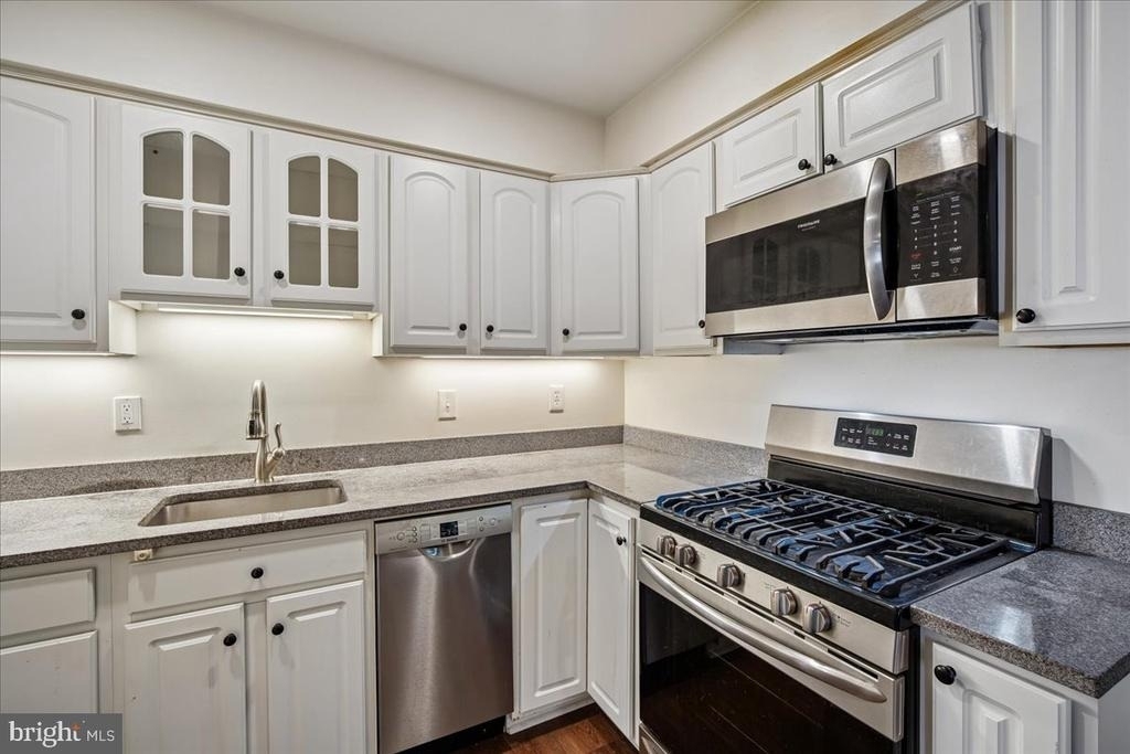 9907 Blundon Drive - Photo 6