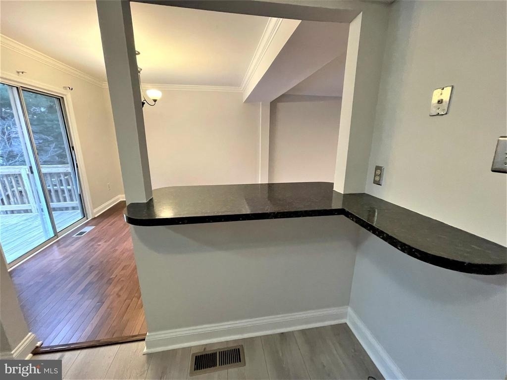17626 Longview Lane - Photo 13