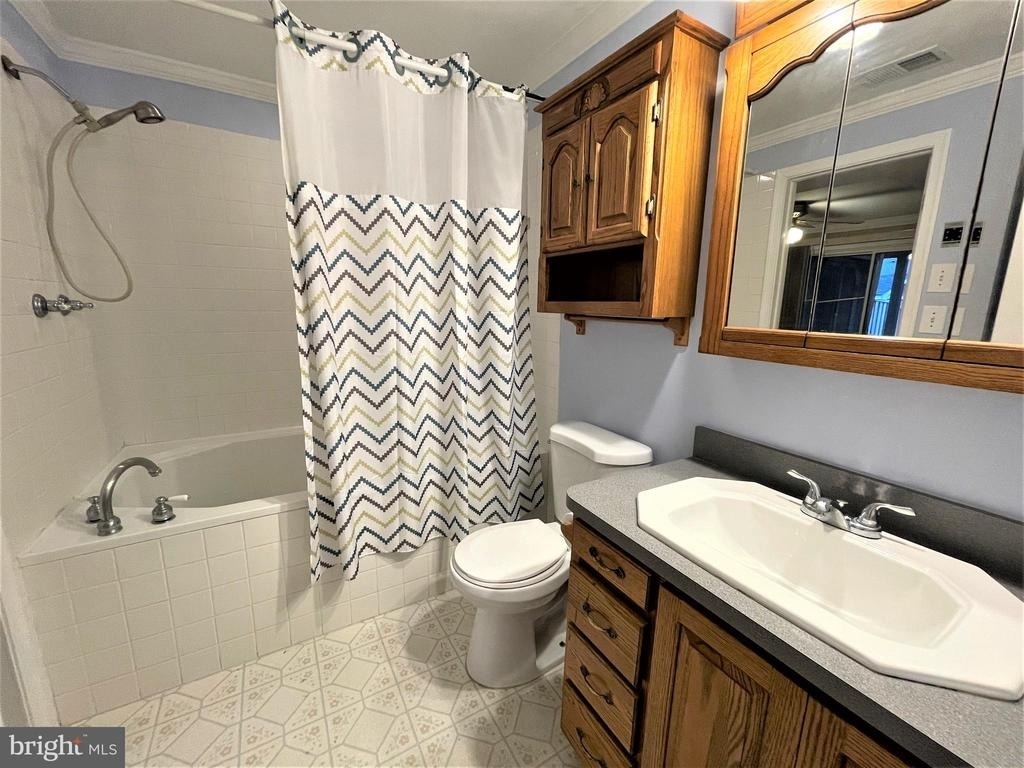 17626 Longview Lane - Photo 23