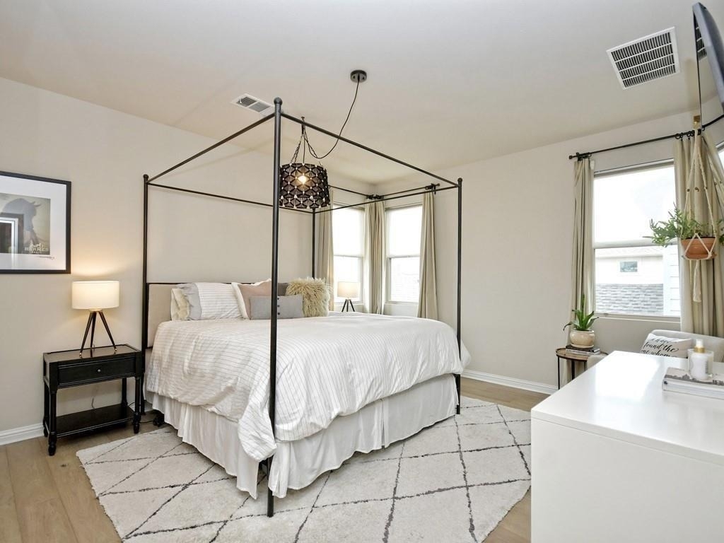 1708 Arcilla St - Photo 18
