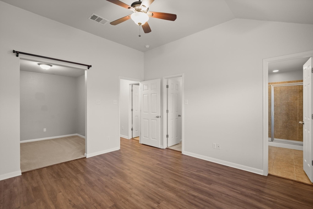 1900 Little Elm Trl - Photo 3