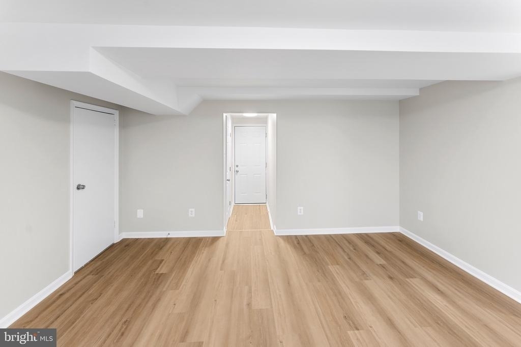 761 Silver Spring Avenue - Photo 10