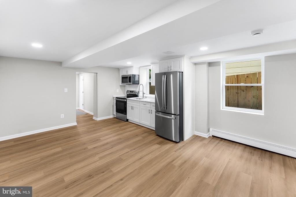 761 Silver Spring Avenue - Photo 3