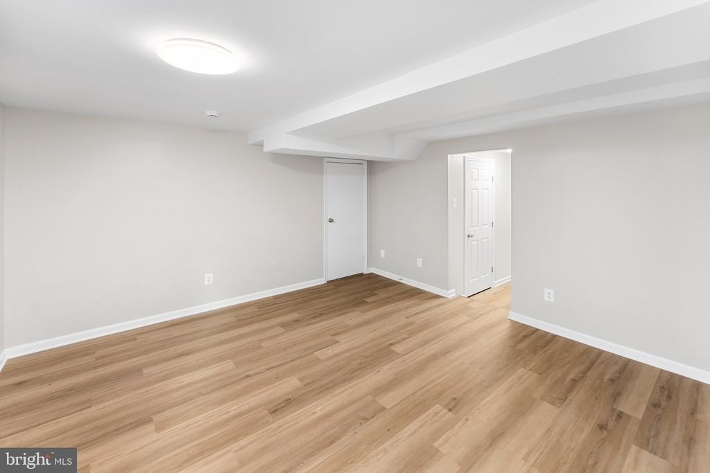 761 Silver Spring Avenue - Photo 7