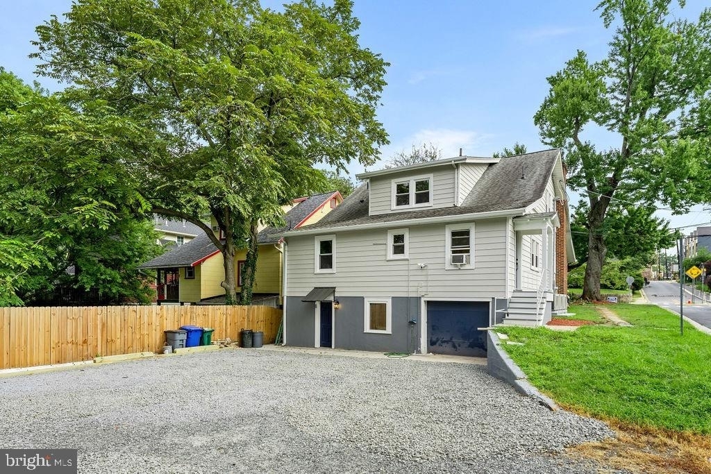 761 Silver Spring Avenue - Photo 14