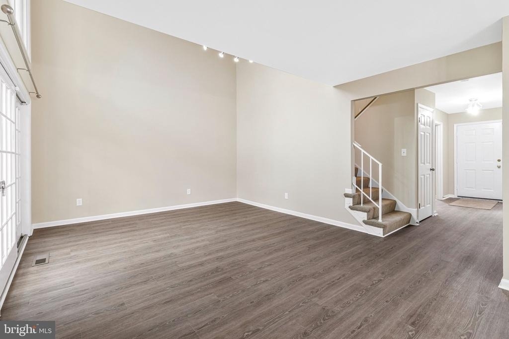 20130 Waringwood Way - Photo 19