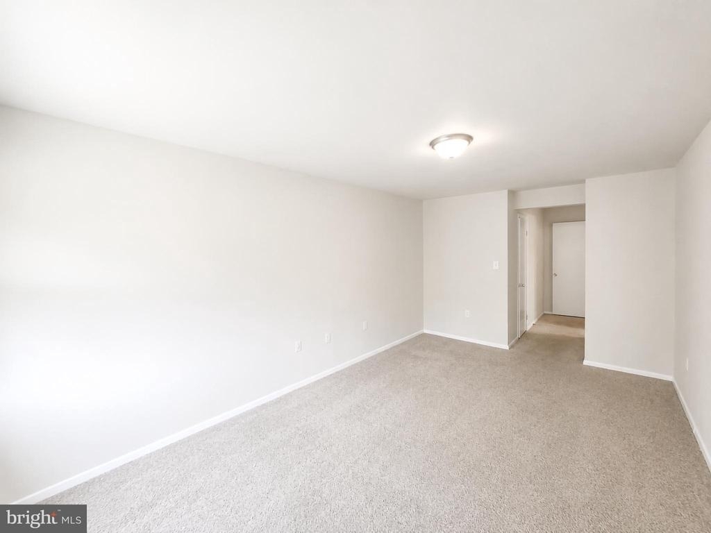 5107 Crossfield Court - Photo 12