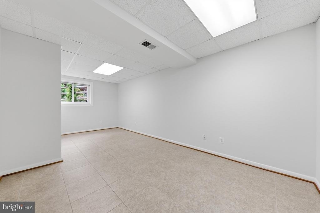11601 Gowrie Court - Photo 35