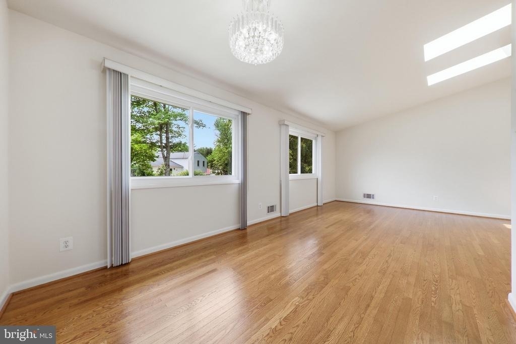 11601 Gowrie Court - Photo 7
