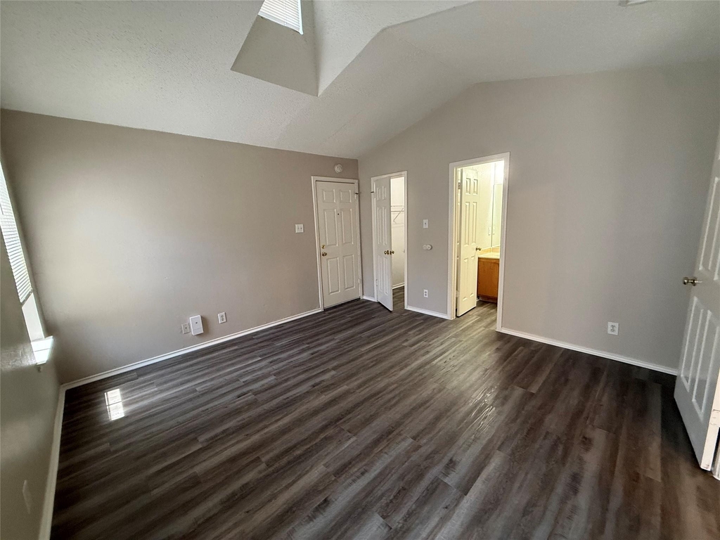 9313 Kempler Dr - Photo 7