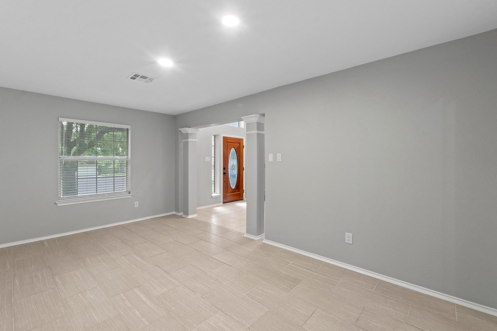 12708 Collindale Cv - Photo 11