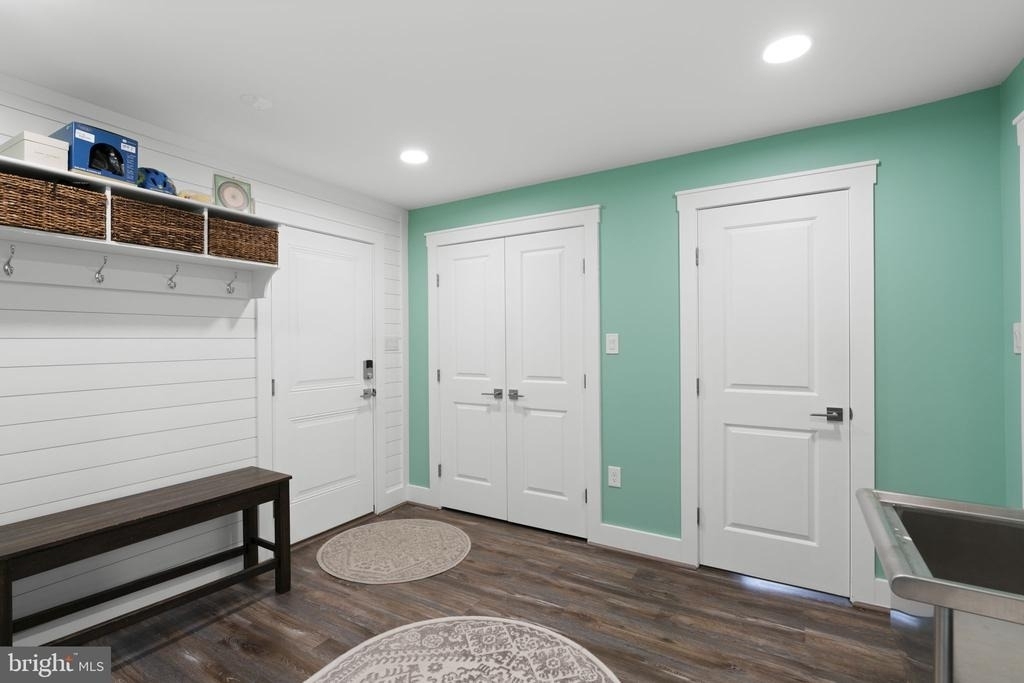 1920 Woodstock Road - Photo 23