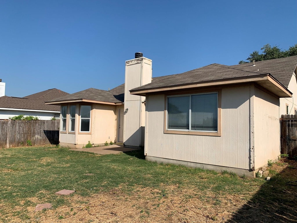 210 Evergreen Cir - Photo 16