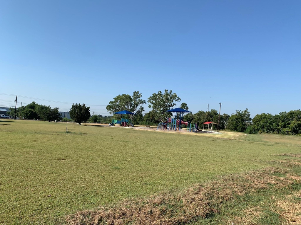 210 Evergreen Cir - Photo 20