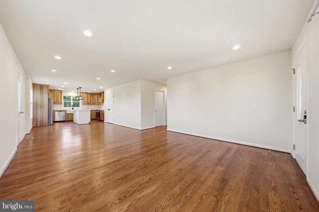 6916 Linganore Road - Photo 7