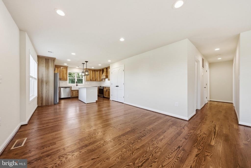 6916 Linganore Road - Photo 10