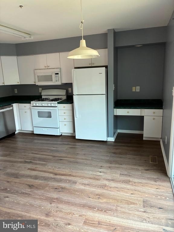 746 Villager Circle - Photo 21