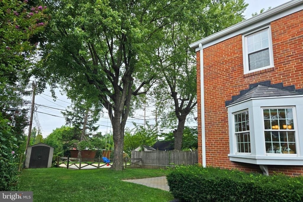 8624 Drumwood Road - Photo 35