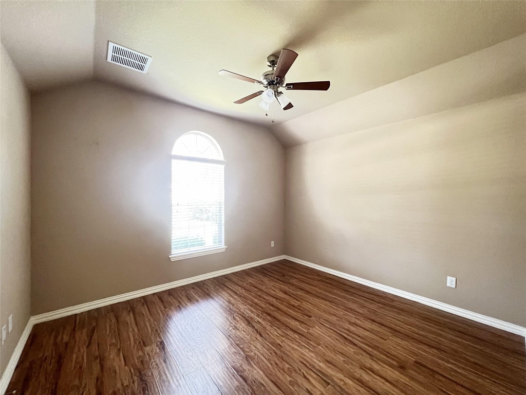 1817 Greyleaf Path - Photo 18