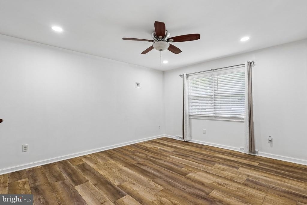 1134 Chinaberry Lane - Photo 4