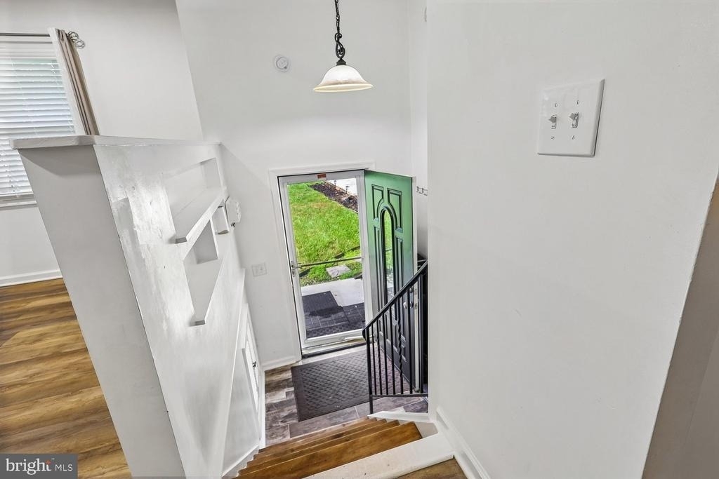 1134 Chinaberry Lane - Photo 3