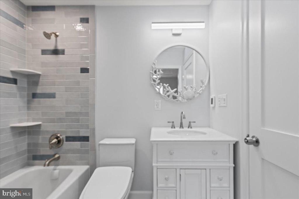 1345 Ellicott Avenue - Photo 25