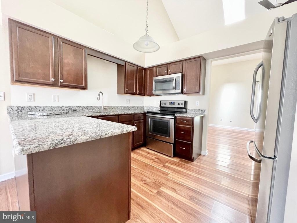 183 Stoney Drive - Photo 7