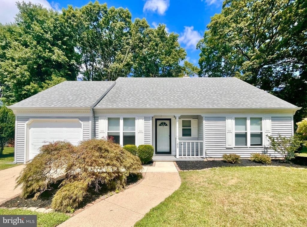 183 Stoney Drive - Photo 0